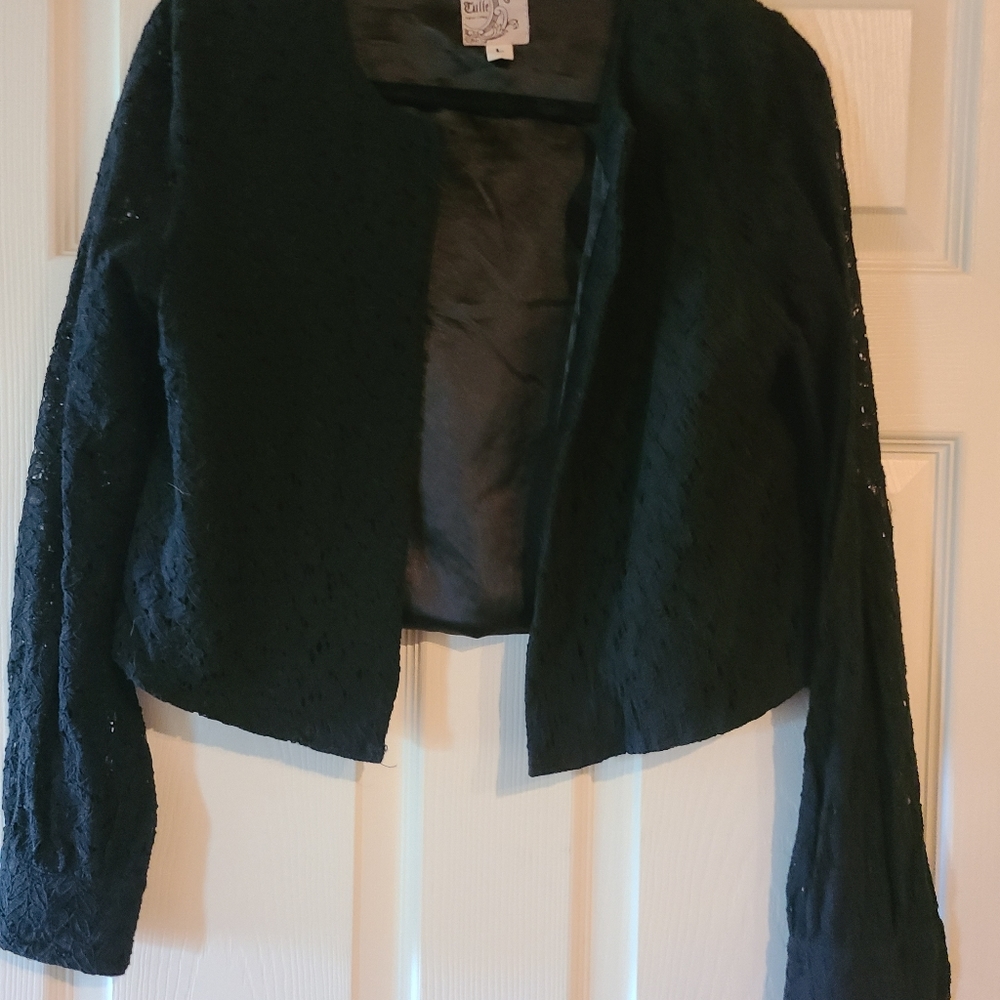 Tulle lace lines jacket.